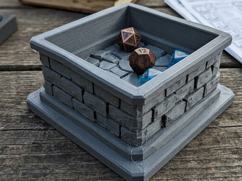 Stylized Dungeon Dice Tray (Support-Free)
