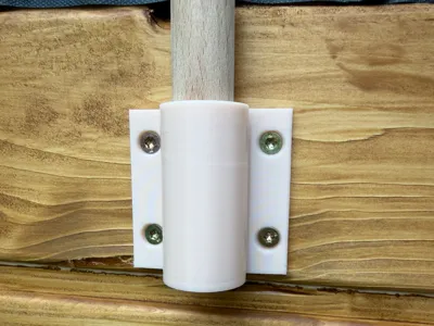 Wall bracket for 20mm round wood