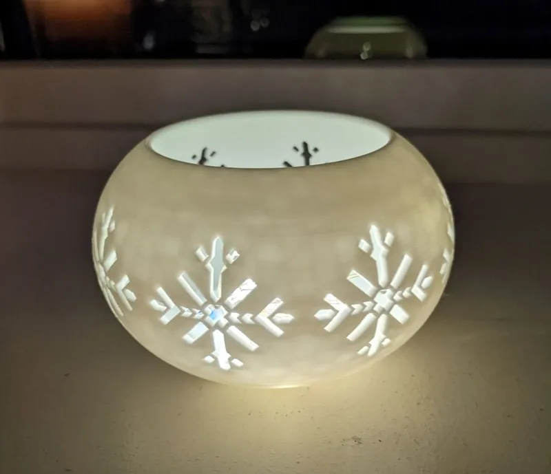 Remixed - Christmas Tea Light Candle Holder