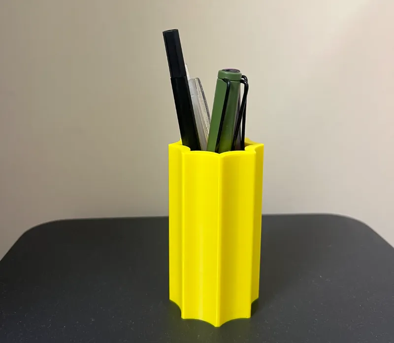 Cactus pencil pot