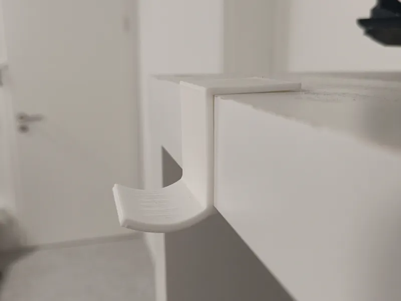 super simple Kallax Headphone holder