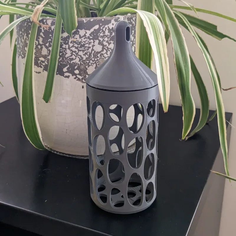 Seed ball bird feeder