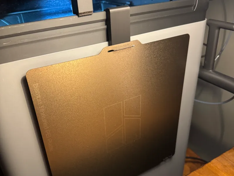 Build Plate Holder for Sanja3D Riser