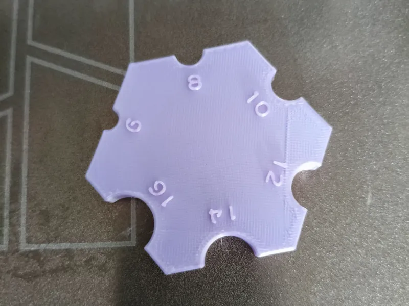 Circle cutter with measured holes