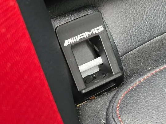 Iso fix Mercedes AMG