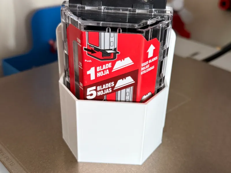 Goldblatt Blade Dispenser Holder