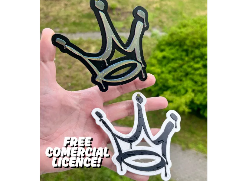 Keychain Crown tag grafitti