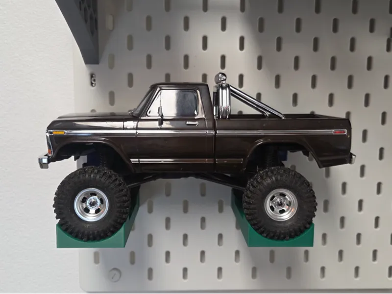 Traxxas trx4m stand for ikea skadis