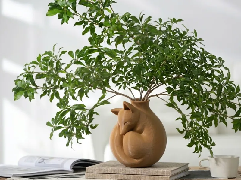 Buckthron Fox Vase