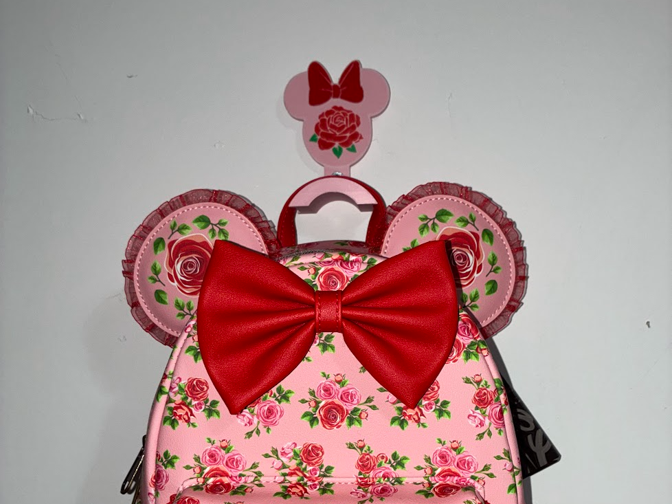 loungefly  bag hanger 