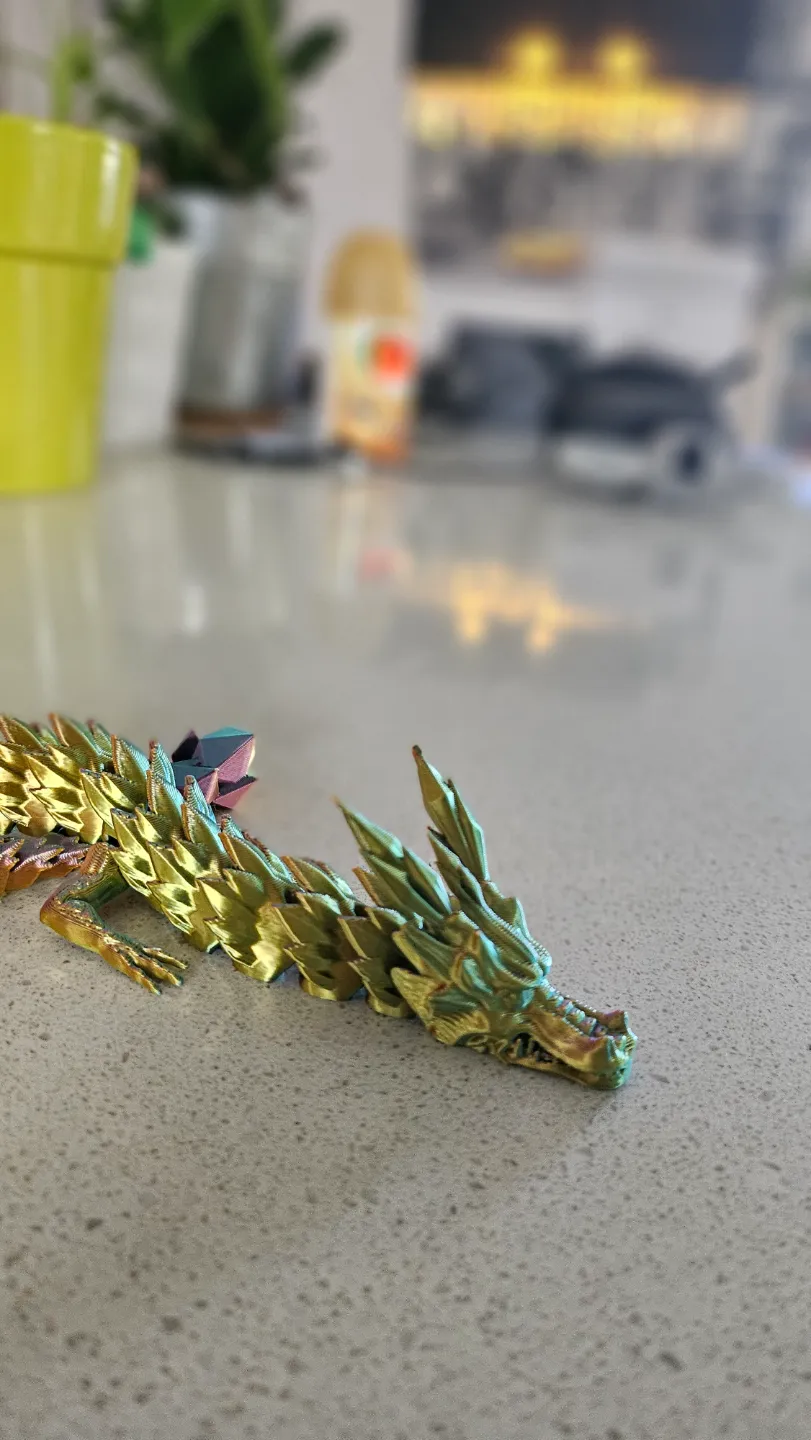 Flexi Long Dragon Crystal tail print in place V2 view 2