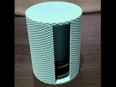 Hair Tie Holder with Magnetic Lid
