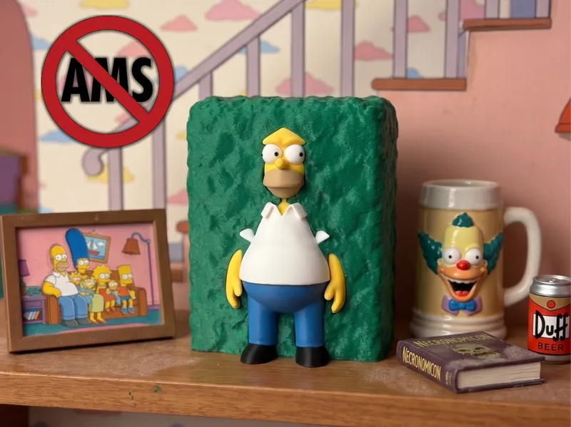 Homer Simpson Hiding in a Bush (No AMS)