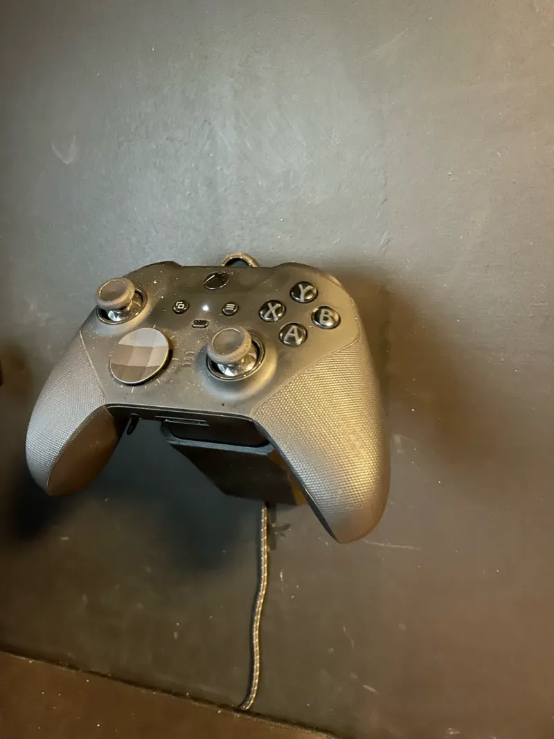Xbox Elite 2 wallmount