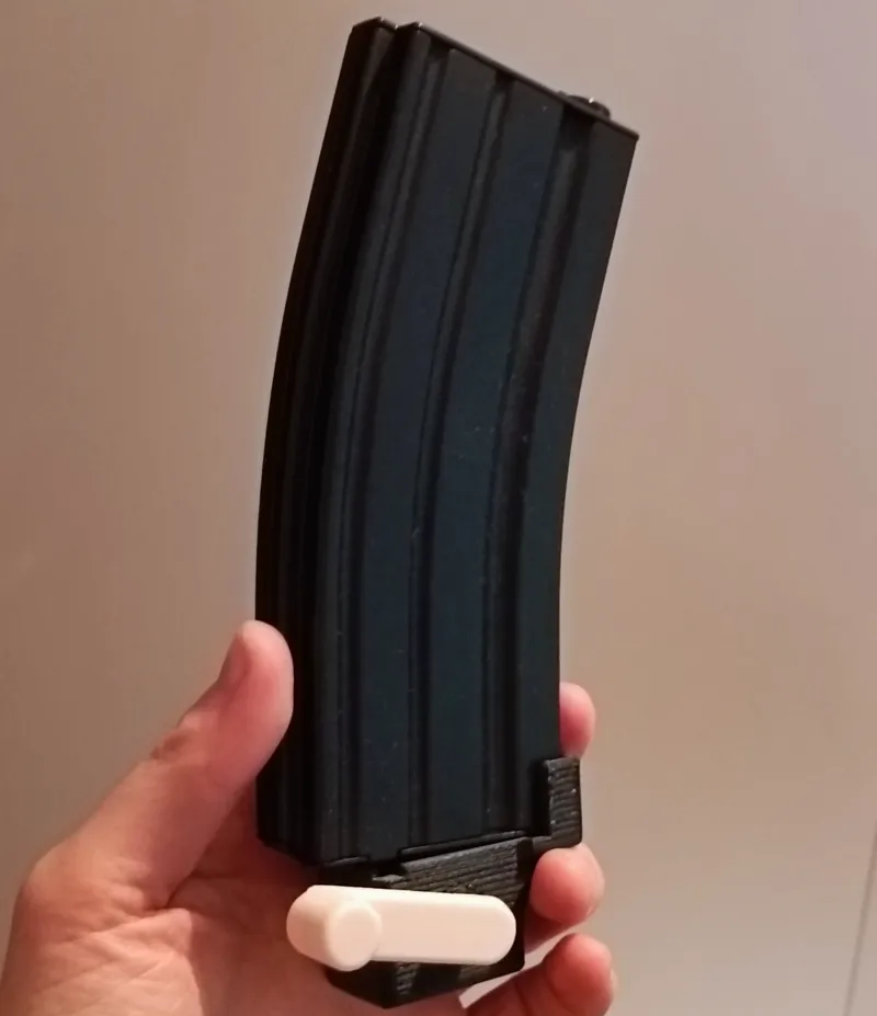 Aiuto caricatore maggiorato Airsoft