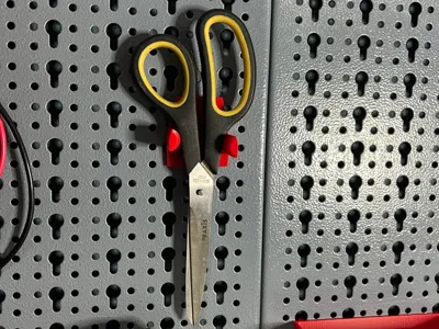 Scissors Hornbach Kupper pegboard