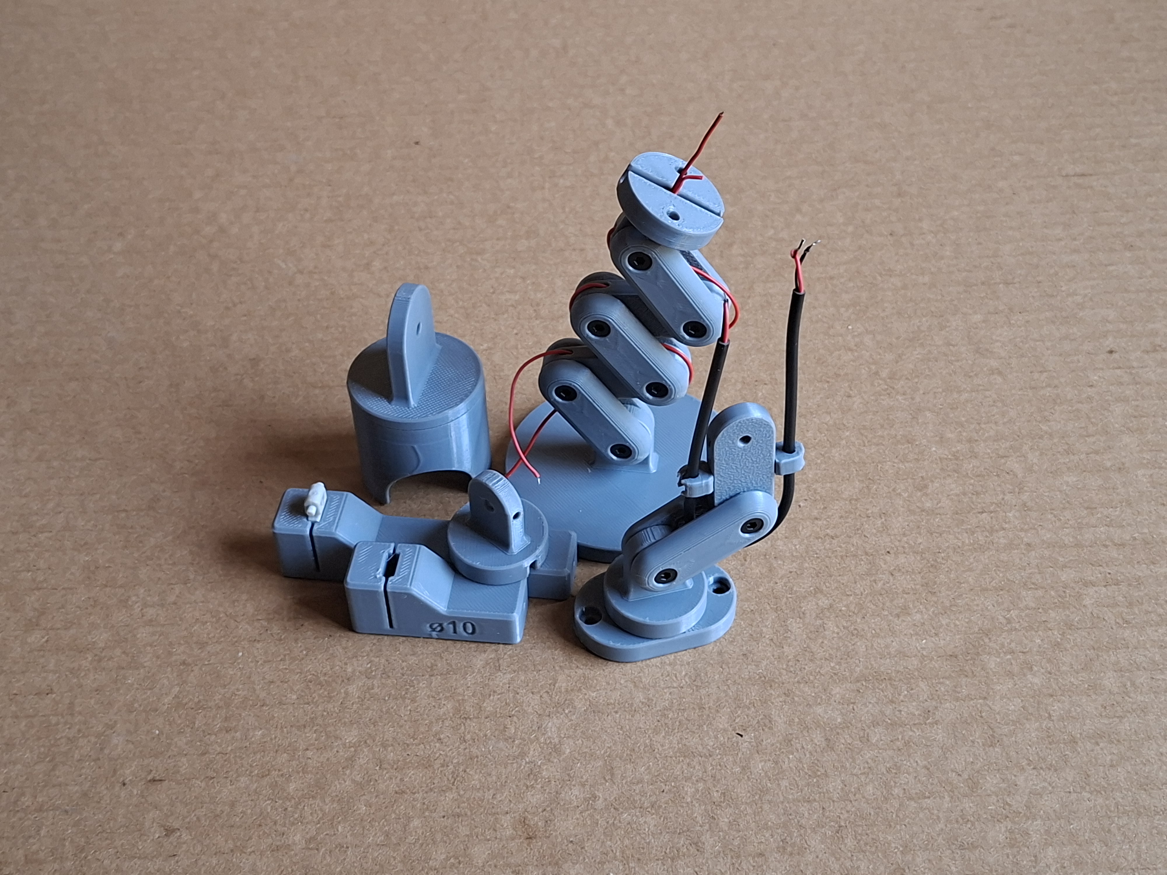 Miniatura 4 do modelo 3D Flexi Arm parametric