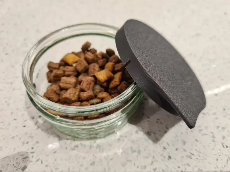 Cat Biscuit (GU Dessert) Lid