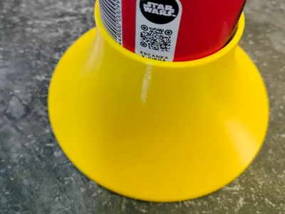 Untippable coaster for cans