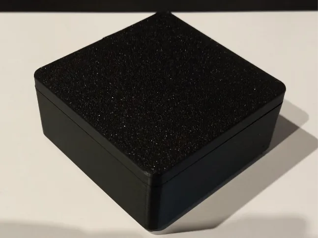 Magnetic box 75 x 75 x 30