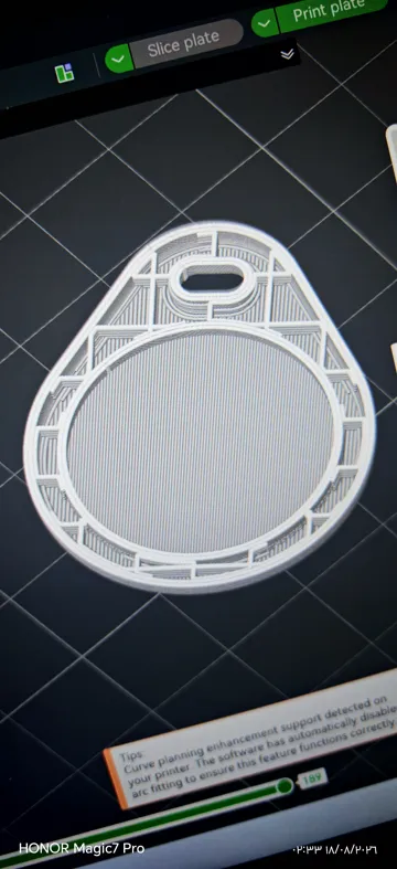 Llavero: ميدالية NFC بارومترية مخصصة بالكامل | NFC Keychain — vista de referencia 5