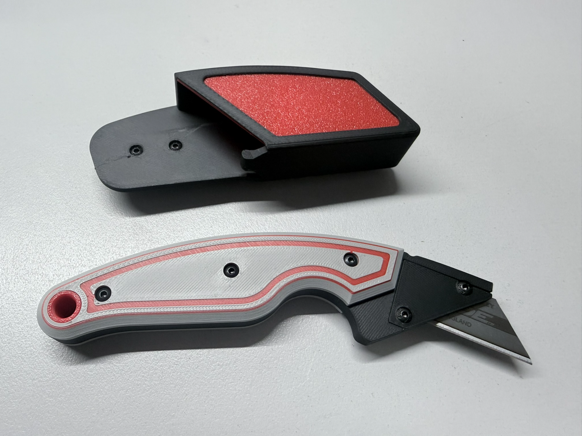 EDC Fixed Blade Knife - Safety Focused Design