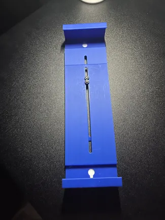 Adjustable Album Wall Mount