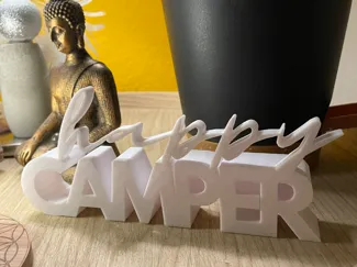 Happy Camper – 3D-Deko-Schriftzug