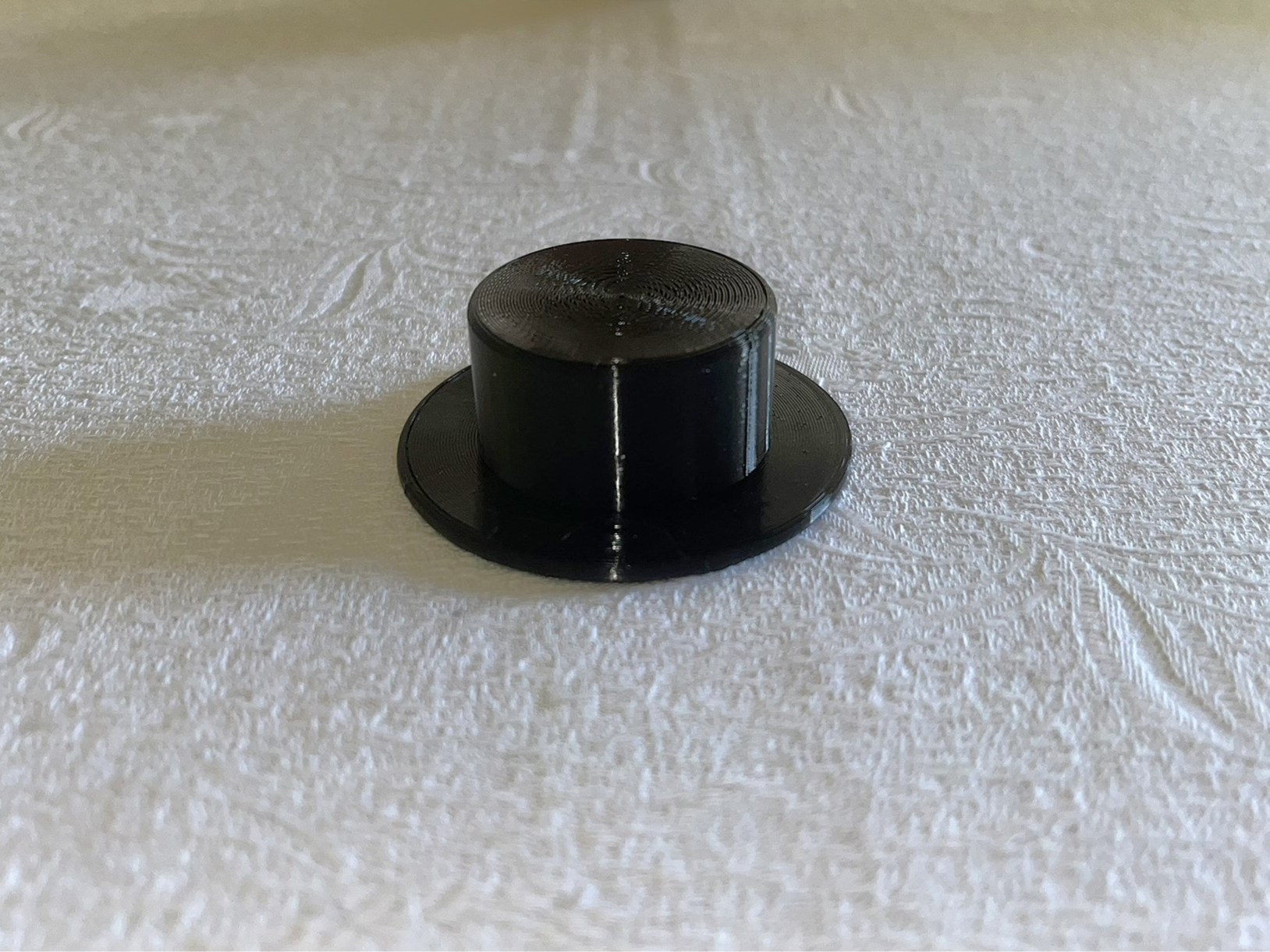 Decorative hat for bottle