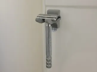Safety Razor Holder
