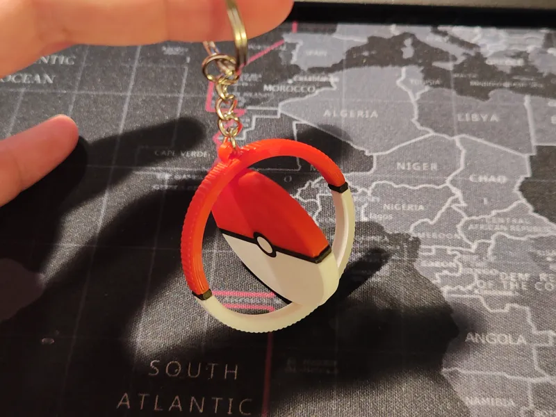 Spinning Pokeball Keychain print in place