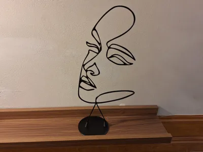 Line Art Woman Face - 2 Supports