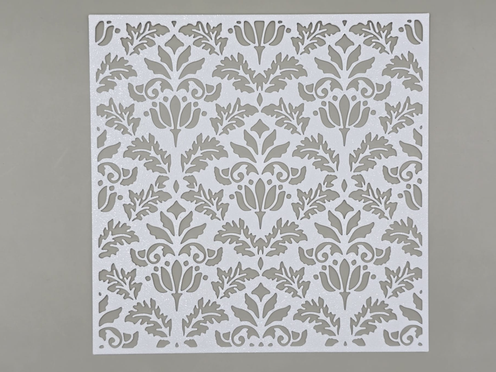 Vintage Damask Ornate Wallpaper Stencil