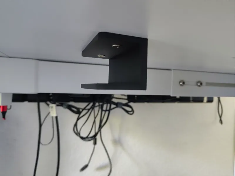 Under the Desk Laptop Holder V2 Parametric (30mm)