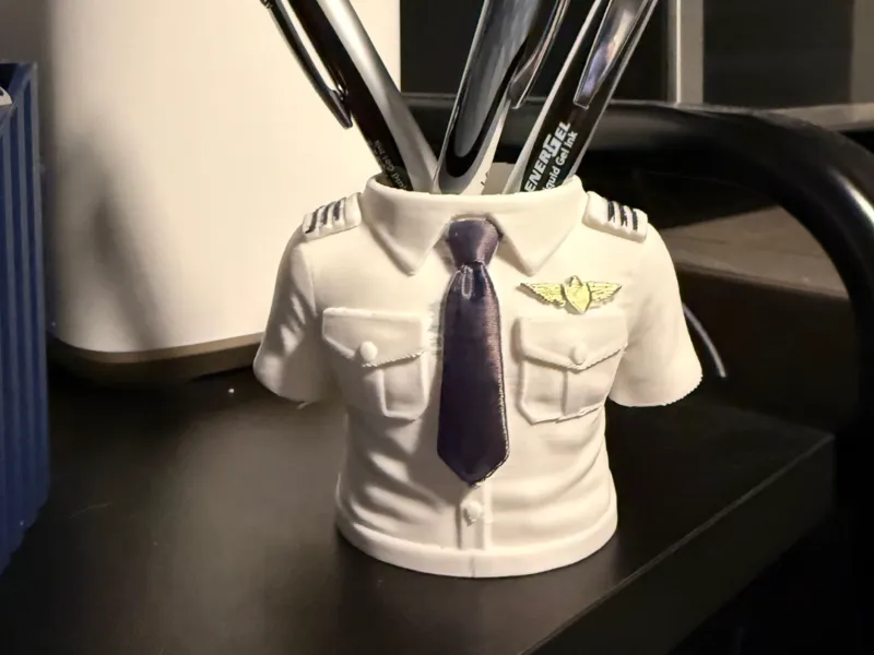 Pilot Pen or Pencil Holder