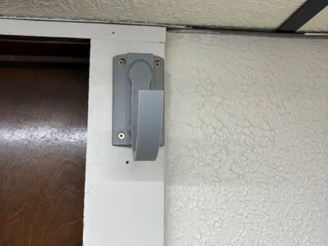 4in Printer Exhaust Hose Hanger