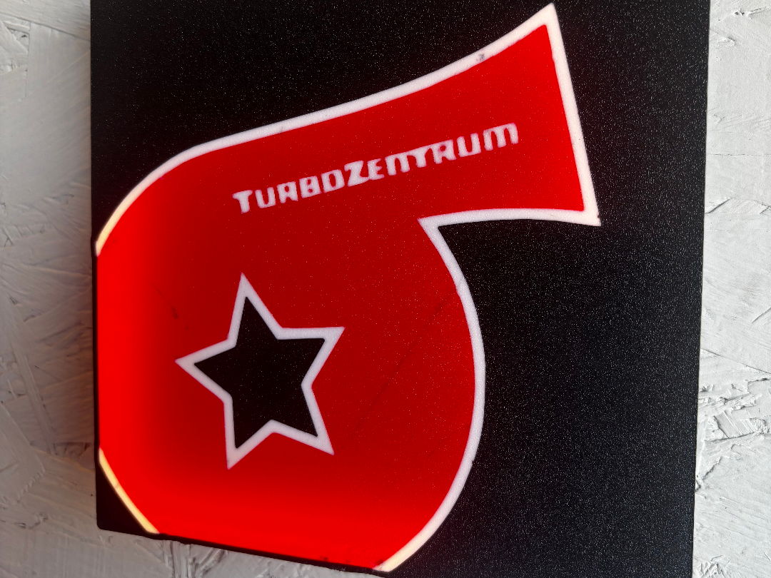 TurboZentrum Berlin Lampe