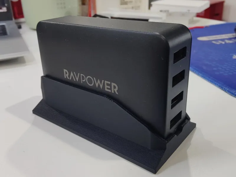 RAVPOWER 4口充电器底座