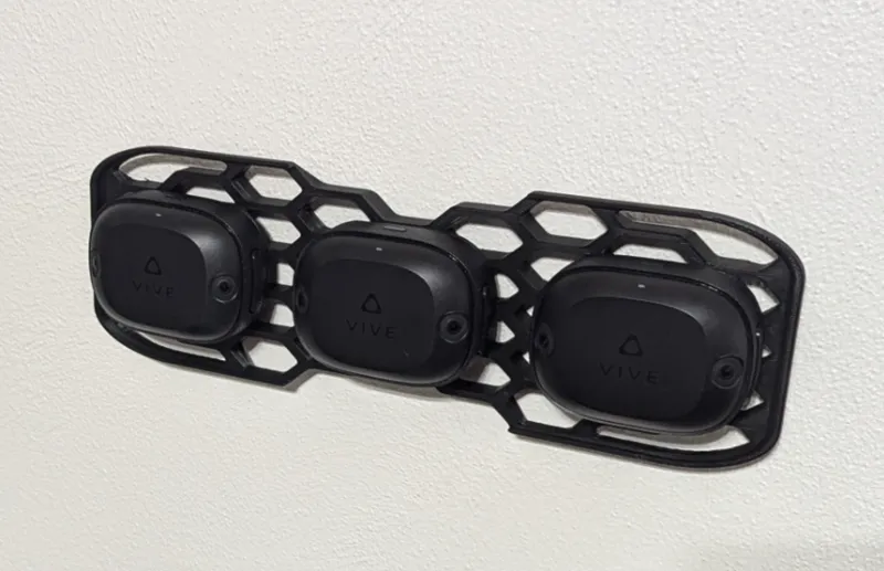 Vive Ultimate Tracker Mounting Plate