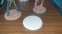 Socle Warhammer 40K 65mm — photo 2