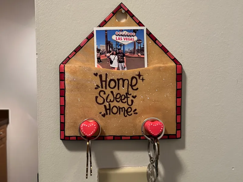 Envelope Key Hanger