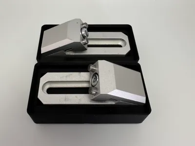 Makera side clamp gridfinity storage