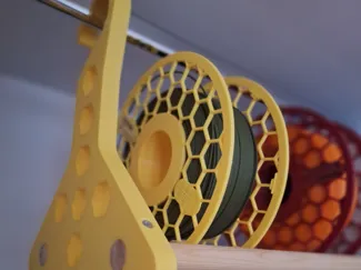 Hanger for spools