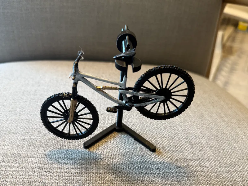 scale bike stand for toy bikes