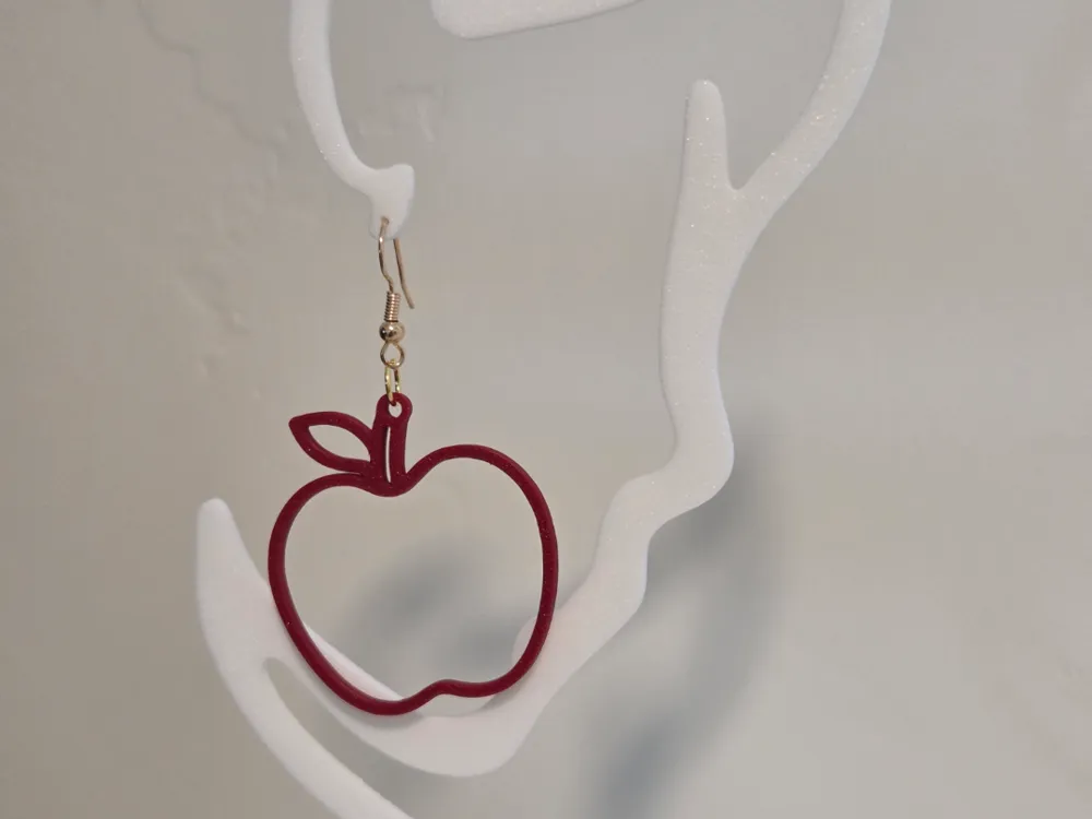 Pendientes: Minimalist Apple Earrings. Referencia del modelo original.