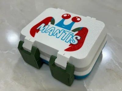 Mantis Card Game travel box