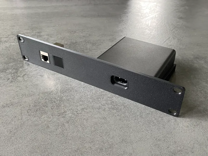 10'' 1u usb c pd psu (300w), 2x keystone module