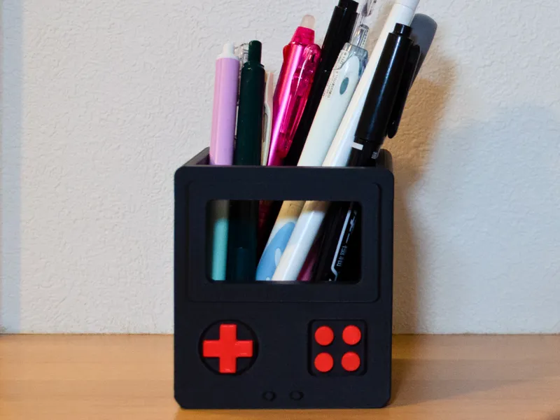 Retro game-Inspired Pen Holder