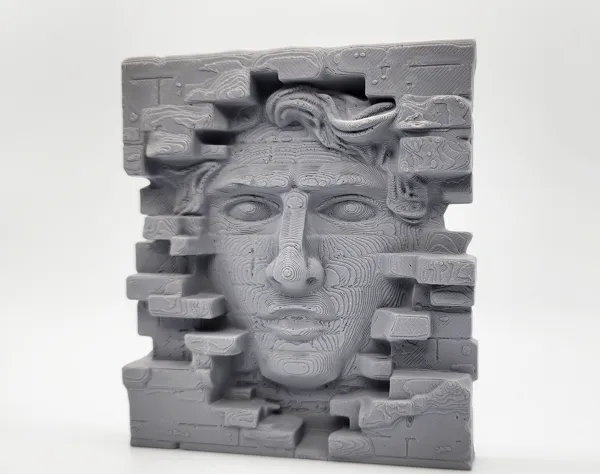 Sculpture murale « visage dans le mur de briques » (sans support)