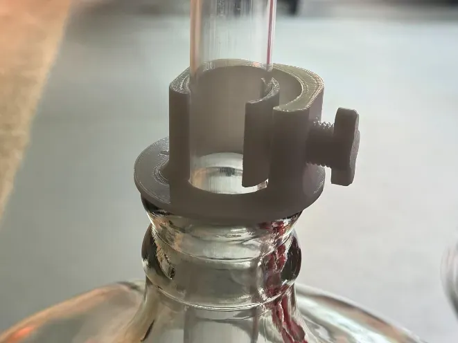 Wine making siphon Clamp